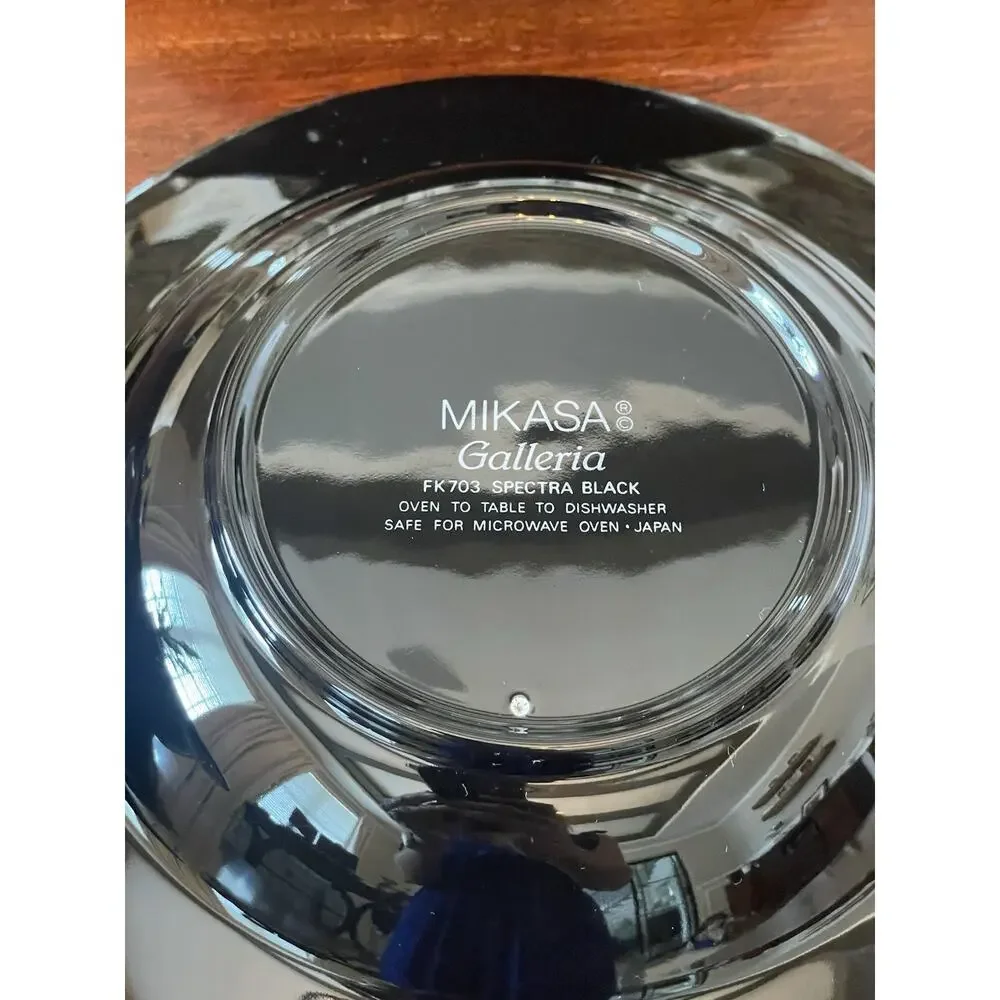 MIKASA GALLERIA SPECTRA BLACK RIMMED SOUP / SALAD BOWL SET OF 4